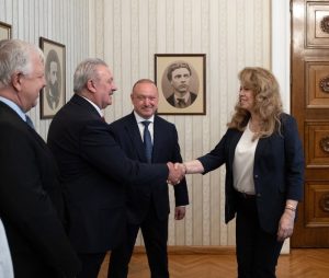 Президентът Илияна Йотова: Българската екзархия в Истанбул трябва да предава родовата памет на младите