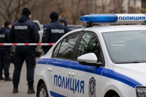 Полицията разкри нарколаборатория за синтетична дрога в Средец