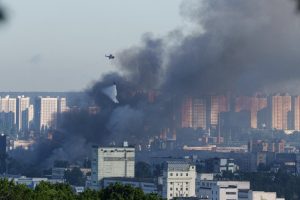 Русия атакува Киев и големи украински градове с масиран ракетен удар