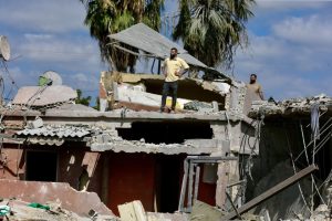 След договореното примирие: Израел съобщи за нови ракетни атаки от Ливан