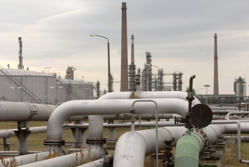 „Роснефт“ преустанови износа на горива след поредица от украински атаки с дронове