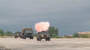 Специалните сили демонстрираха елитни тактики и бойни умения на летище „Чешнегирово“