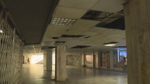 Жена пострада тежко в опасен подлез в София след падане върху арматура