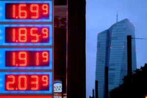 Войната в Близкия изток повиши инфлацията в еврозоната до 3,2%