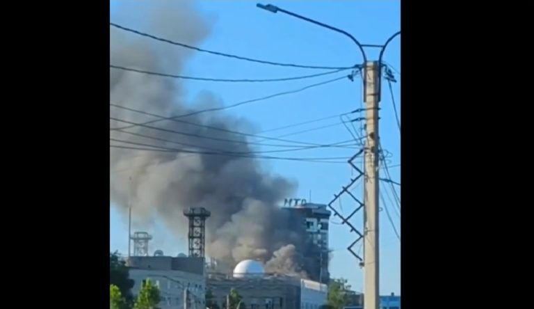 Украйна атакува военен завод в Чувашия с крилати ракети „Фламинго“ Украйна атакува военен завод в Чувашия с крилати ракети „Фламинго“