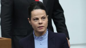 Здравният министър Катя Ивкова разпореди спешни проверки в Търговище и Сливен след фатални случаи