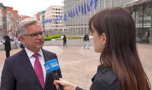 Еврокомисар Магнус Брунер: Човешкото достойнство е в ядрото на миграционната реформа на ЕС