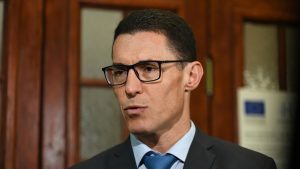 Управляващите обмислят прогресивен данък върху имотите според броя им