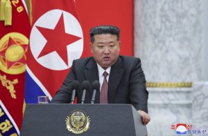 Ким Чен Ун ускорява военното развитие на Северна Корея срещу регионалните заплахи