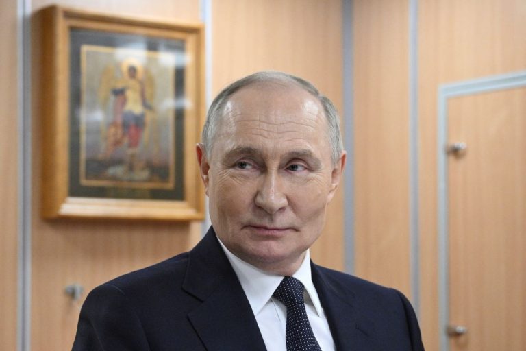 Според Путин Западът се готви за война с Русия