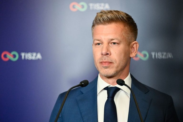 Унгария забави следващия етап от преговорите на Украйна за членство в ЕС Унгария забави следващия етап от преговорите на Украйна за членство в ЕС