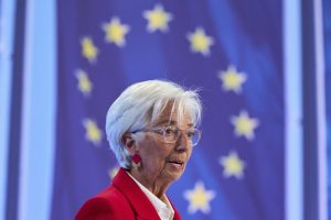 Председателят на ЕЦБ: Европа става по-устойчива на икономически сътресения