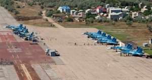 Украински дронове удариха руски изтребители в базата „Саки“ в Крим