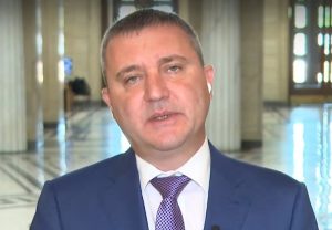 Горанов: Не е работа на опозицията да балансира бюджета, а да критикува