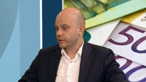 Боян Митракиев: Дефицитът от 3% генерира 4 милиарда лева нови заеми