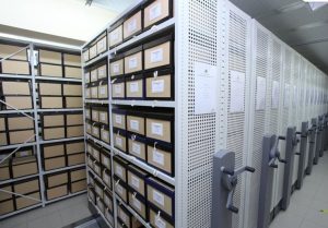 Закрийте спектакъла "ДС е виновна": Случаят с 85-годишния агент Карпов