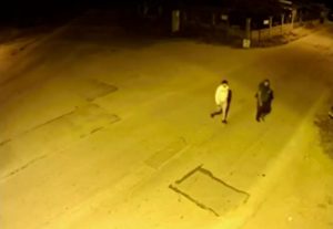 Нови кадри от охранителни камери разкриват движенията на изчезналата Наталия и пастрока ѝ
