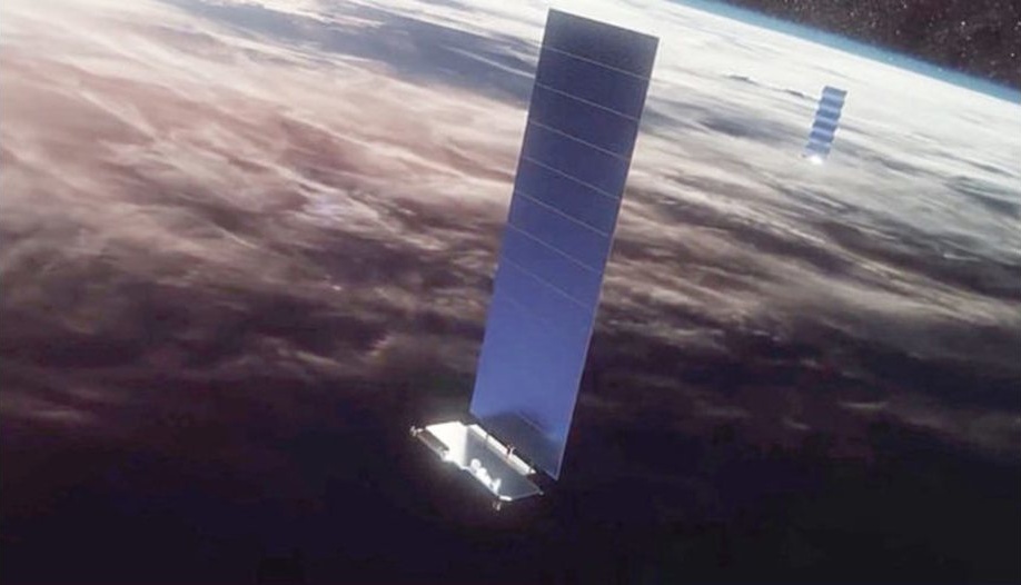 Китай предложи помощ на Русия за унищожаване на сателитите Starlink на Илон Мъск