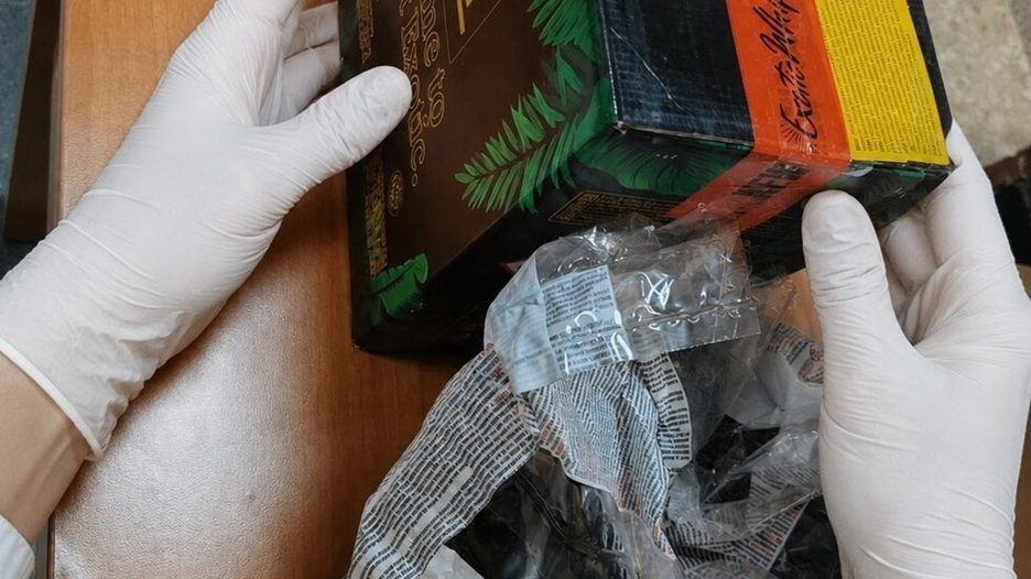 Хванаха шестима с райски газ и наркотици в Слънчев бряг