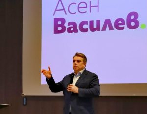 400 нови членове в Продължаваме промяната след раздялата с ДБ и остри критики към бюджета