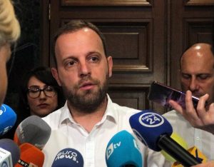 Пребитият с чук прокурор Иво Илиев: Девет месеца очаквам държавата да стигне донякъде