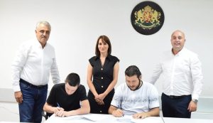 Тодор Щерев от Рогош и Васил Бояджиев от Скутаре получиха стипендии за обучение в Пловдивския университет