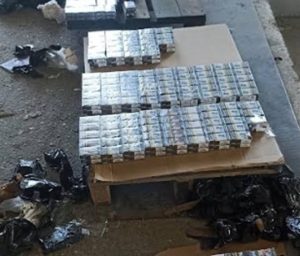 Митничари задържаха над 12 600 кутии контрабандни цигари при две акции във Видинско