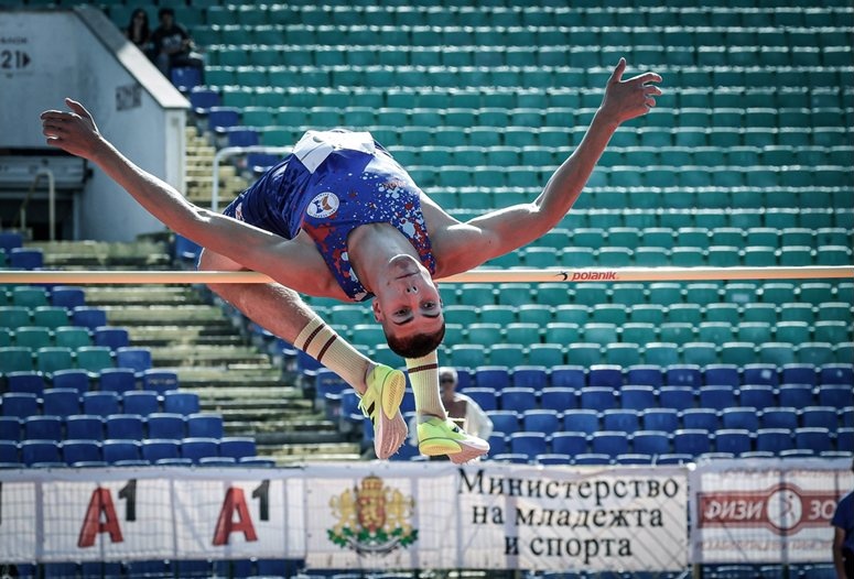 Саръбоюков с дубъл в рамките на часове