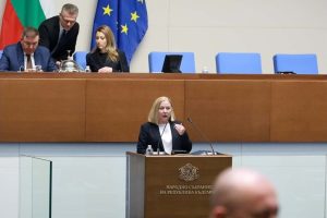 Демократична България поиска оставката на вицепремиера Иво Христов