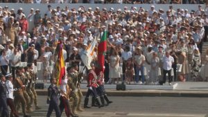 Български гвардейци в центъра на най-мащабния военен парад в историята на Франция