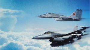 Румънски пилот на F-16 свали два дрона за два дни над територията на страната
