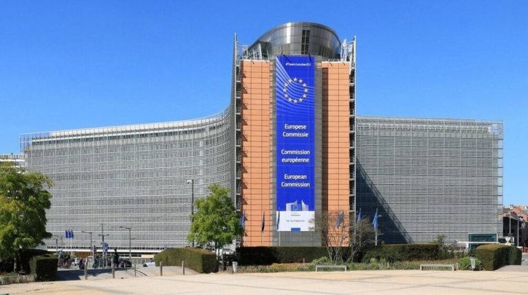 ЕК преведе на България близо 900 милиона евро по Плана за възстановяване