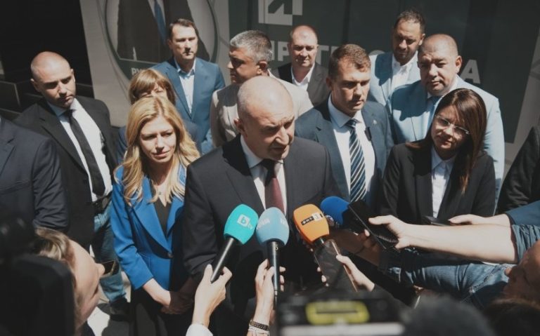 Кога ще пристигнат американските самолети в авиобаза „Безмер“? Кога ще пристигнат американските самолети в авиобаза „Безмер“?