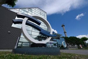 Медийна реформа в Унгария: Обществените телевизия и радио спряха новините