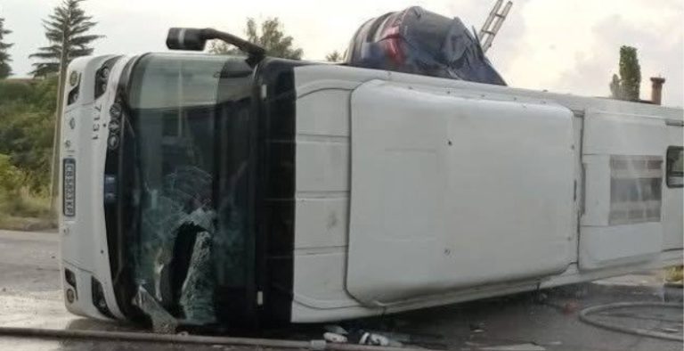 Месец след трагедията на „Челопешко шосе“: Засилен контрол и чакане за основен ремонт Месец след трагедията на „Челопешко шосе“: Засилен контрол и чакане за основен ремонт