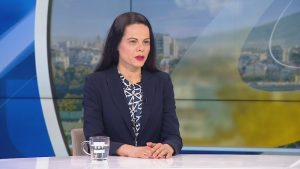 Министър Катя Ивкова: Здравната система разполага с достатъчно средства, липсва контрол