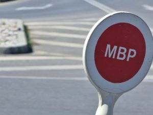 Млад шофьор блъсна 6-годишно дете в Панагюрище и избяга от мястото