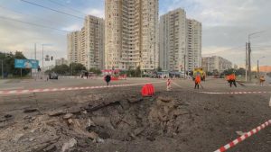 Пристанищна инфраструктура в Одеса е повредена след руски удари, САЩ готвят санкции