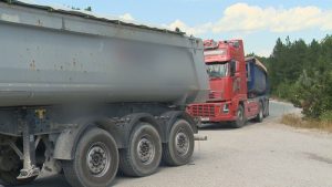 Проверка на АМ Струма: Министър Георги Пеев разпореди акция срещу претоварени камиони край яз. Студена