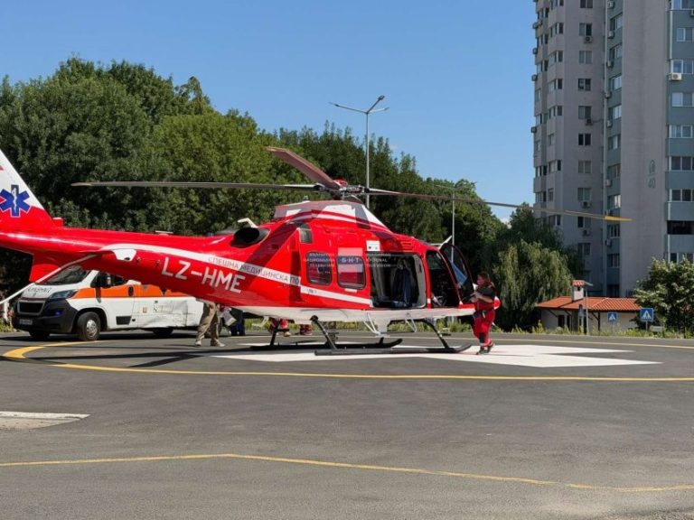 Въздушна линейка транспортира 10-годишно дете в тежко състояние от Бургас до Пловдив