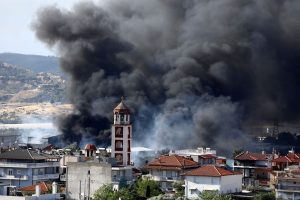 Пожари в Северна Гърция: Локализирани са две големи огнища край Солун и Халкидики
