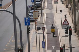 В Неапол заработи първият сертифициран „умен път“ в Италия