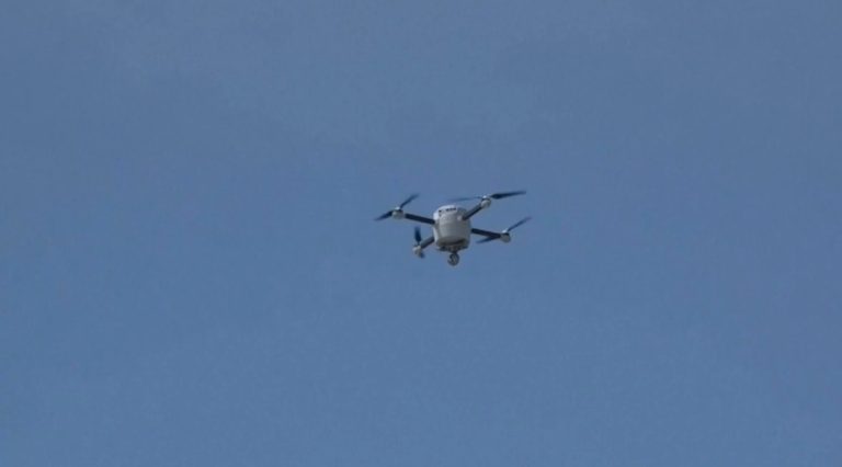 С помощта на AI и дронове откриват свободни паркоместа за камиони в САЩ С помощта на AI и дронове откриват свободни паркоместа за камиони в САЩ