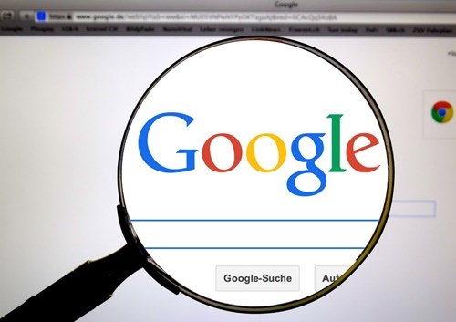 ЕК наложи рекордни глоби от 890 милиона евро на Google за нарушения на конкуренцията