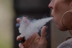 Тютюнопушенето в ЕС: Хиляди избегнаха рак след новите закони