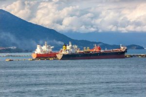 Трима турски моряци са ранени при атака с дронове срещу кораб в Черно море