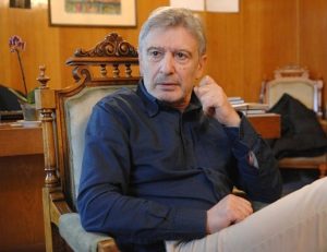 Директорът на театър "София" Ириней Константинов се пенсионира