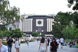 София или Бургас: в сряда може да обявят домакина на „Евровизия 2027“