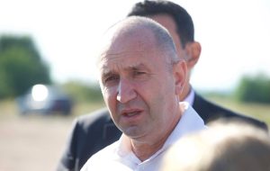 Радев предлага утре програма за управление на страната до 2030 г.