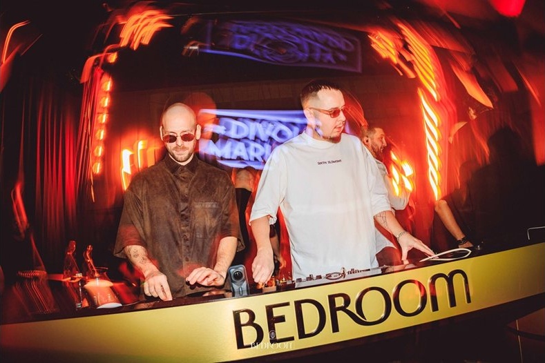 Divolly & Markward и HVMZA с ексклузивни дневни сетове на Bedroom Beach